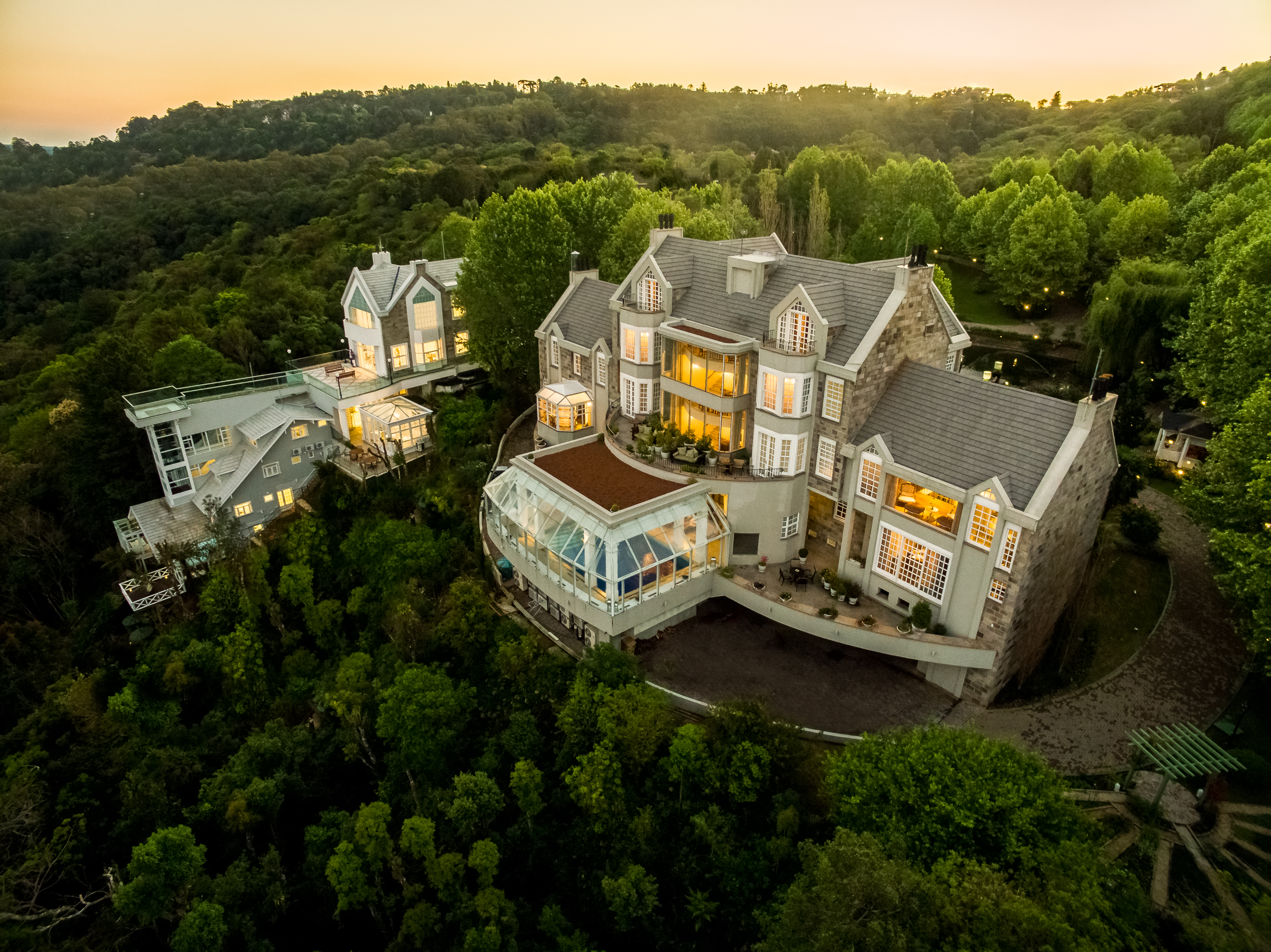 Hotel_Saint_Andrews_-_2017_-_1._Fachada_-_007.jpg